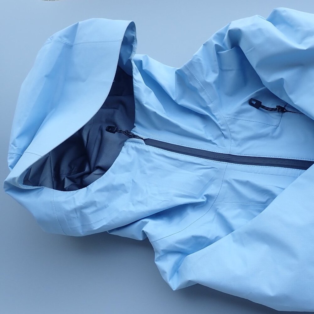 Burton AK Gore-Tex anorak